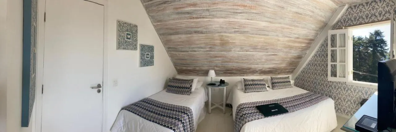 Vila De Charme Suites Campos do Jordao Guest house